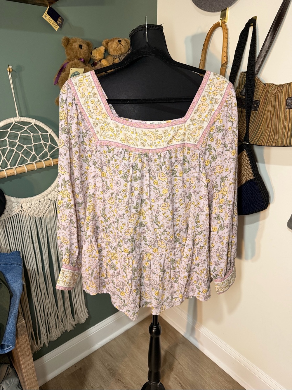American Eagle Oversized Boho Floral Peplum Top Medium Cottagecore